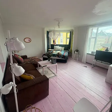 Book Entire 3br In דירה *